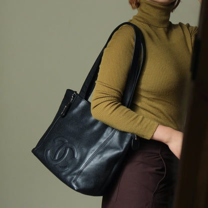 Chanel Vintage Black Caviar Leather CC mark Zipper charm Shoulder Tote Bag