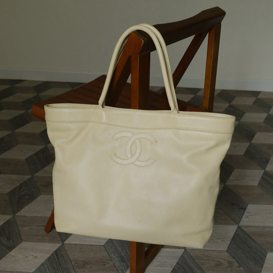 Chanel Vintage Caviar Leather Beige Shoulder Tote Bag