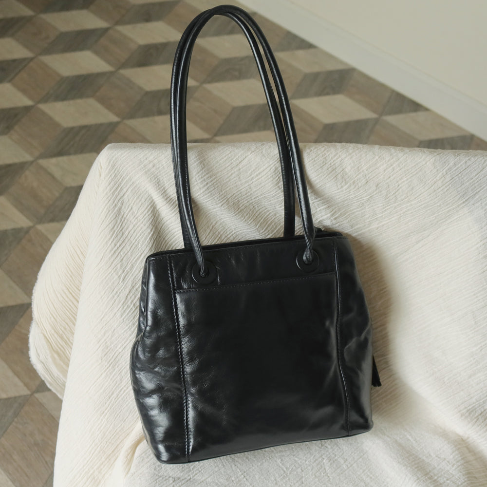 Chanel Vintage Black Lambskin Leather CC Tassel Logo Shoulder Tote Bag