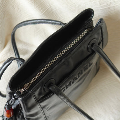 Chanel Vintage Black Lambskin Leather CC Tassel Logo Shoulder Tote Bag