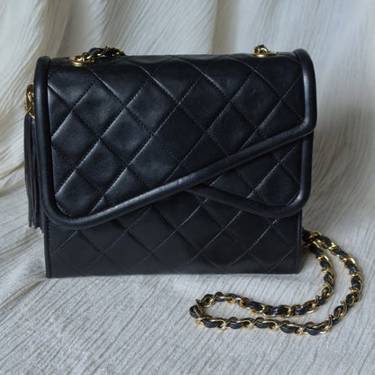 Chanel Vintage Black Lambskin Tassel Asymmetrical Double Flap Bag [3]