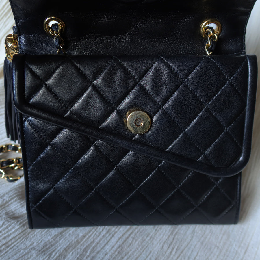 Chanel Vintage Black Lambskin Tassel Asymmetrical Double Flap Bag [3]