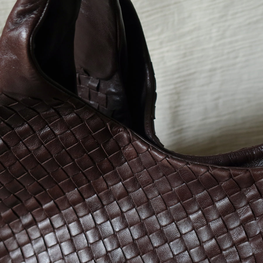 Bottega Veneta Vintage Dark Brown Intrecciato Campana Hobo Shoulder Bag M2