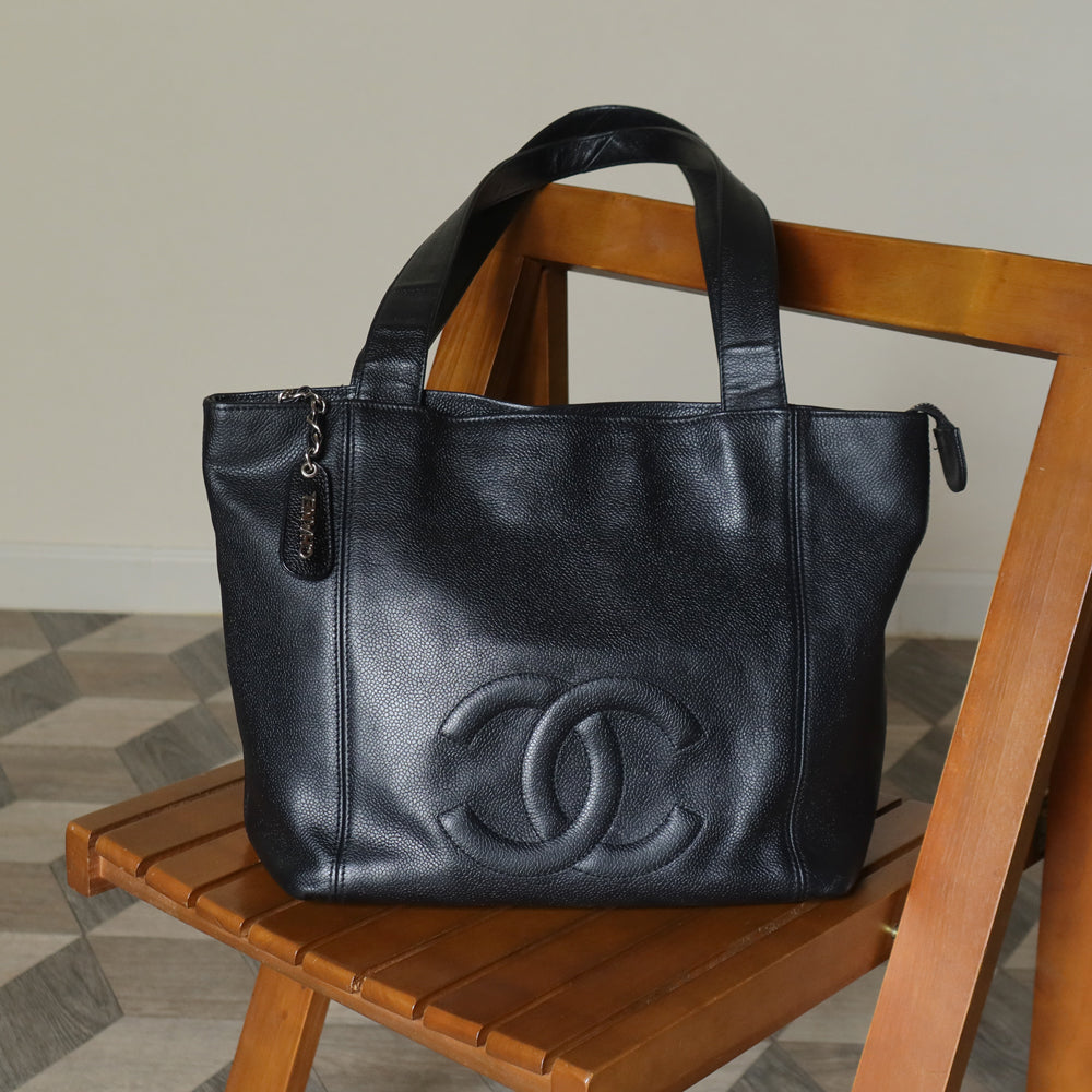 Chanel Vintage Black Caviar Leather CC mark Zipper charm Shoulder Tote Bag