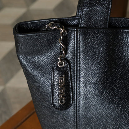 Chanel Vintage Black Caviar Leather CC mark Zipper charm Shoulder Tote Bag