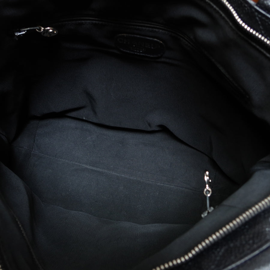 Chanel Vintage Black Caviar Leather CC mark Zipper charm Shoulder Tote Bag