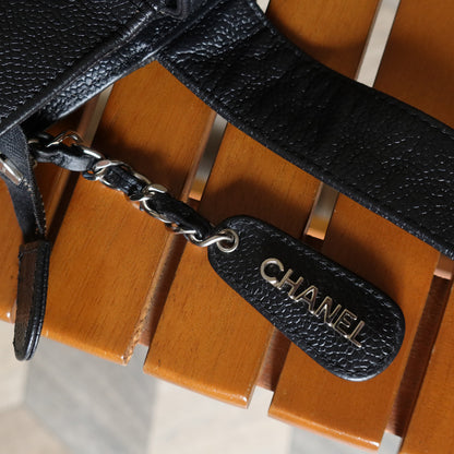 Chanel Vintage Black Caviar Leather CC mark Zipper charm Shoulder Tote Bag