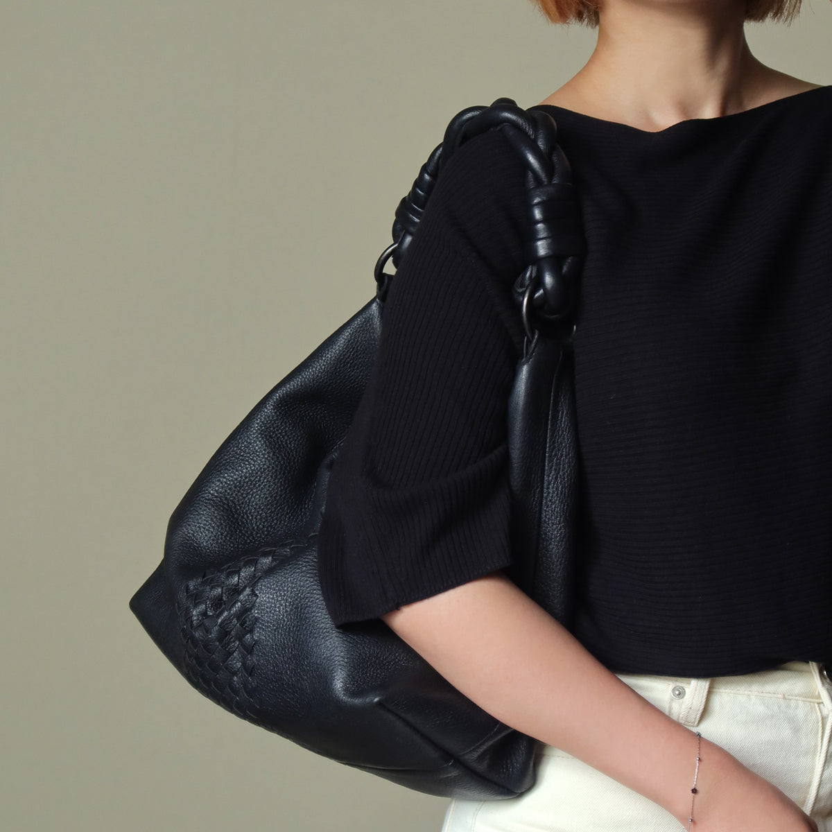 Bottega Veneta Vintage Black Intrecciato Leather Twisted Strap Hobo Shoulder Bag