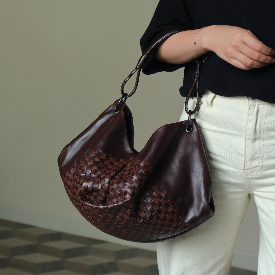 Rare Bottega Veneta Brown Dual tone Intrecciato Weave Shoulder Bag