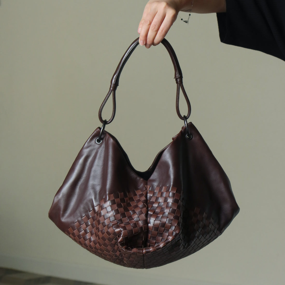 Rare Bottega Veneta Brown Dual tone Intrecciato Weave Shoulder Bag