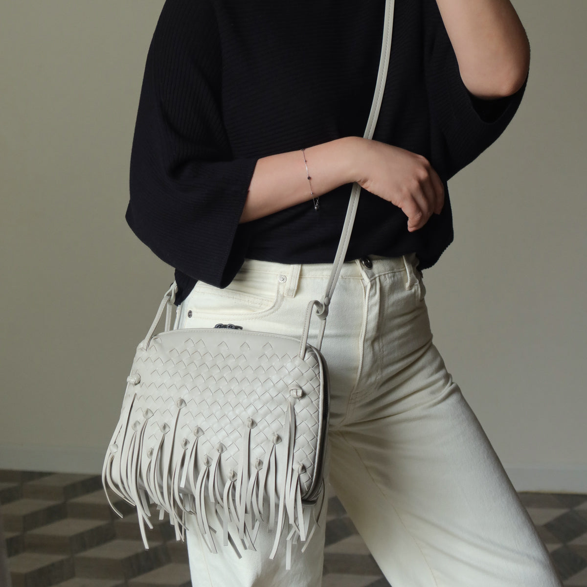 Bottega Veneta Vintage Off White Intrecciato Leather Knot Fringe Crossbody Bag