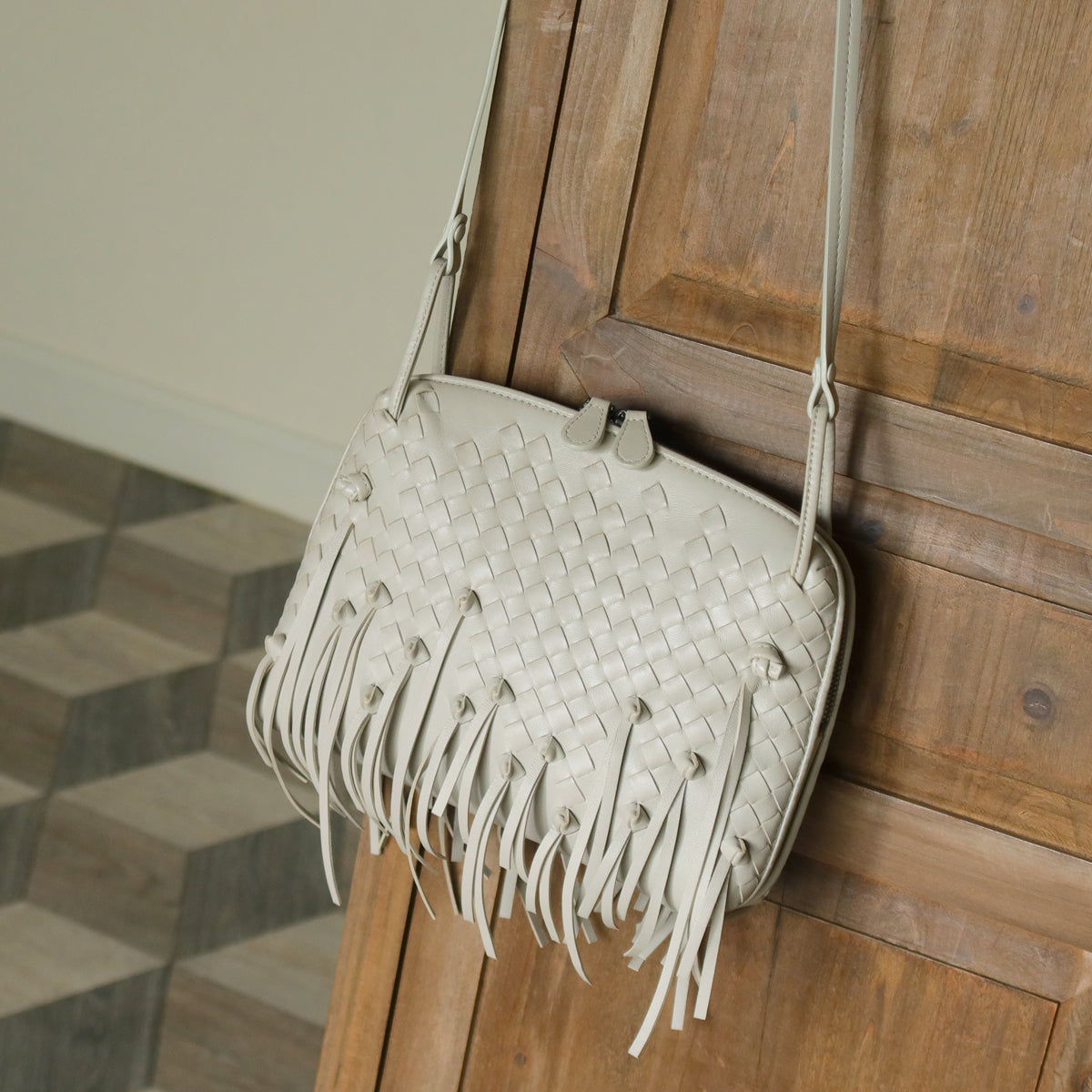 Bottega Veneta Vintage Off White Intrecciato Leather Knot Fringe Crossbody Bag