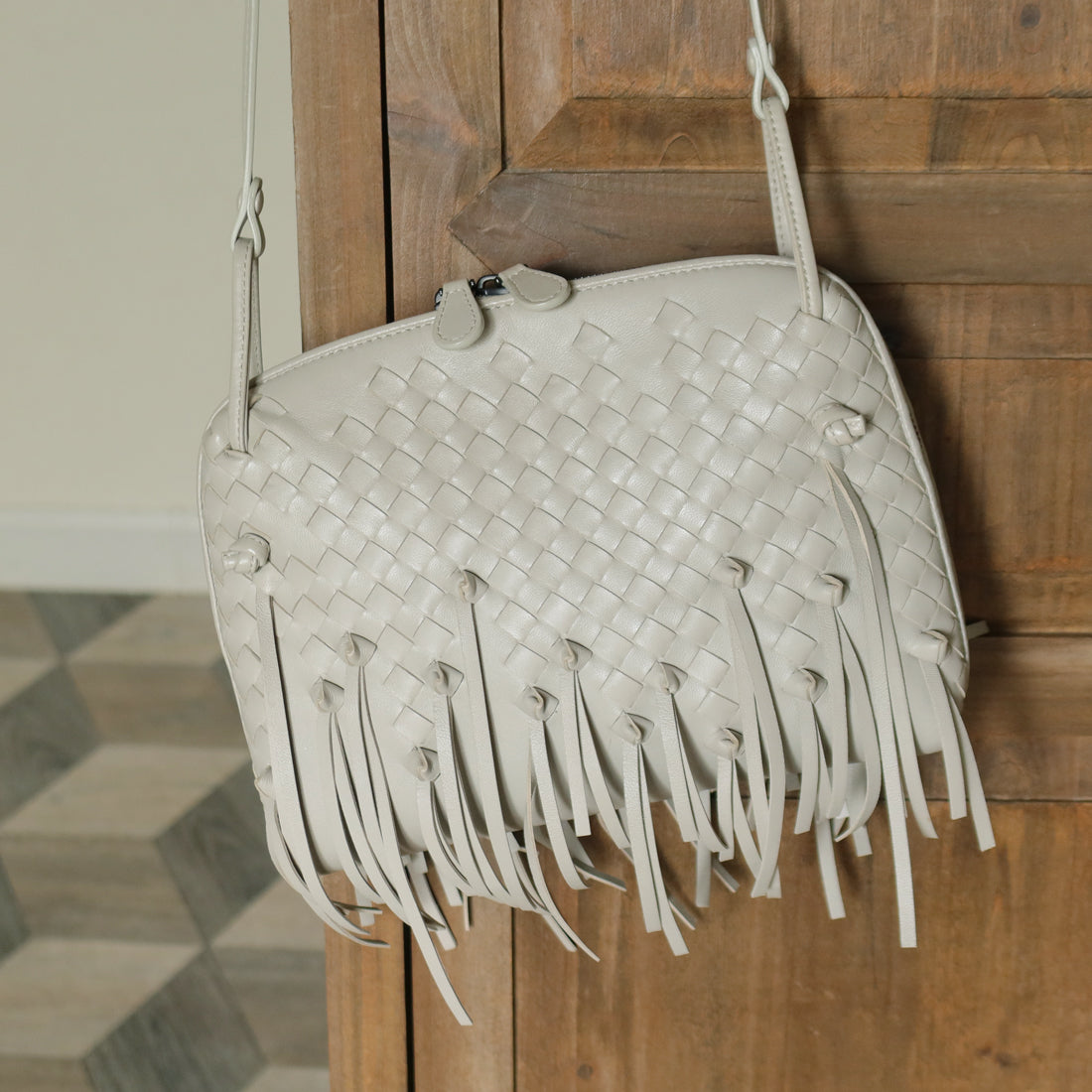 Bottega Veneta Vintage Off White Intrecciato Leather Knot Fringe Crossbody Bag