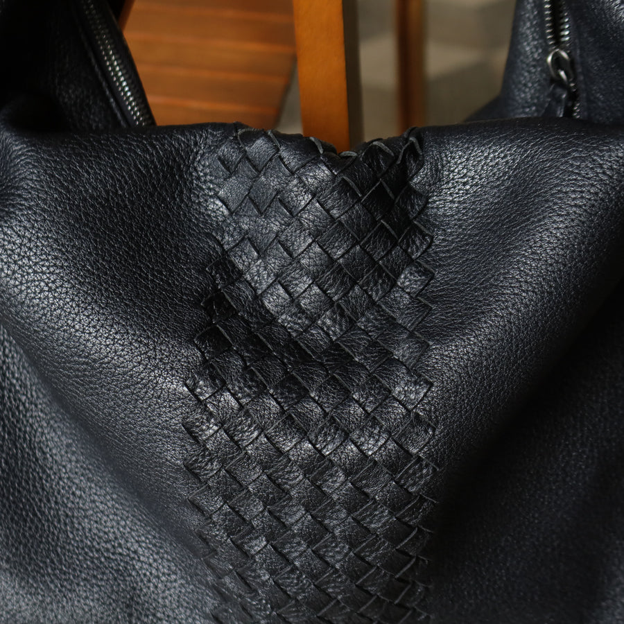 Bottega Veneta Vintage Black Intrecciato Leather Twisted Strap Hobo Shoulder Bag