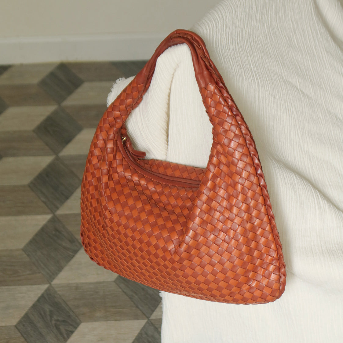 Rare Bottega Veneta Burnt Coral Orange Dual tone Intrecciato Weave Veneta Hobo Bag