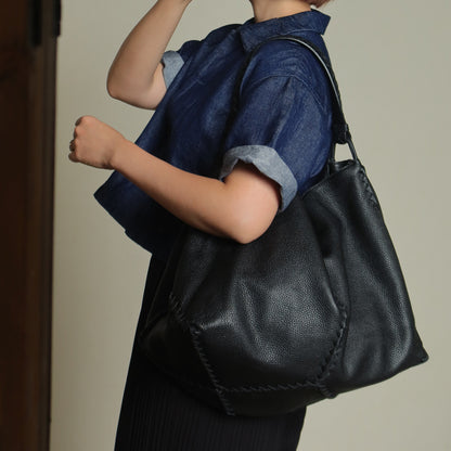 Bottega Veneta Vintage Black Intrecciato Weave Strips XL Hobo Shoulder Bag