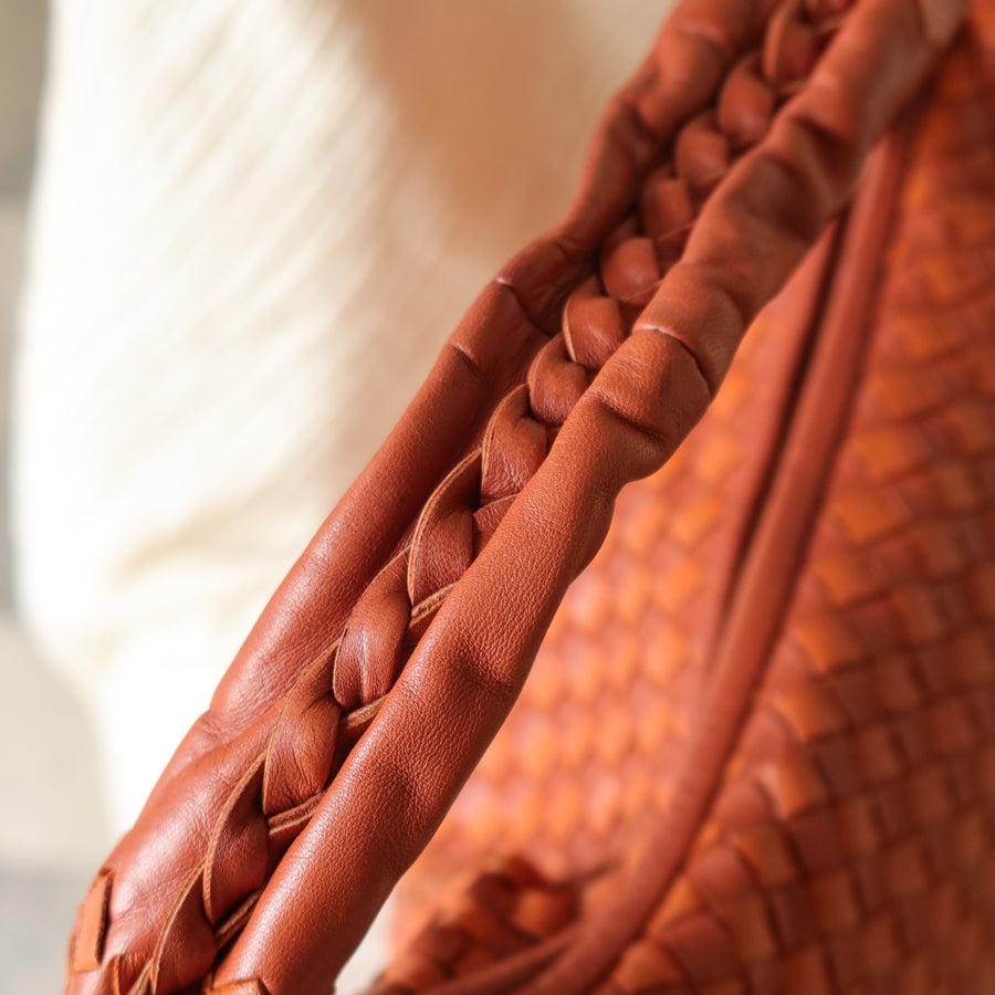 Rare Bottega Veneta Burnt Coral Orange Dual tone Intrecciato Weave Veneta Hobo Bag
