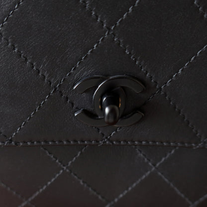 Chanel Vintage Black Lambskin Quilted CC Turn lock Shoulder Bag