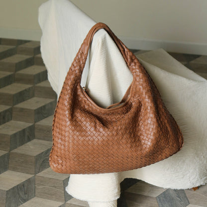 Bottega Veneta Vintage Caramel Brown Intrecciato Weave Veneta Hobo Bag Large