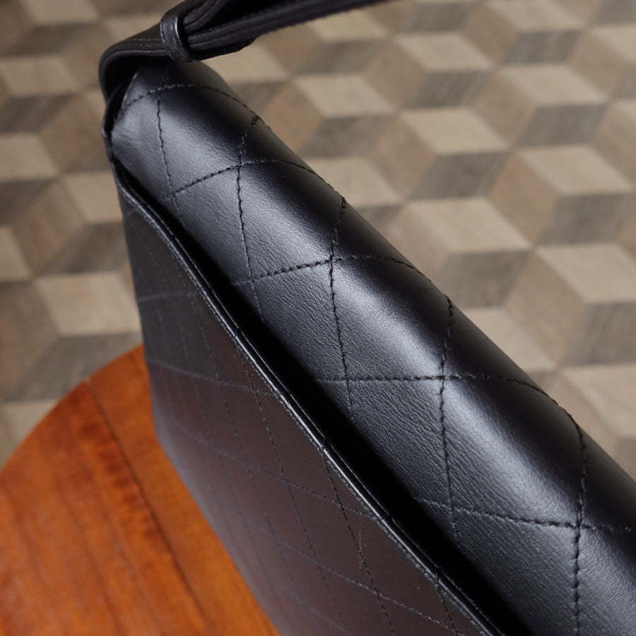 Chanel Vintage Black Lambskin Quilted CC Turn lock Shoulder Bag
