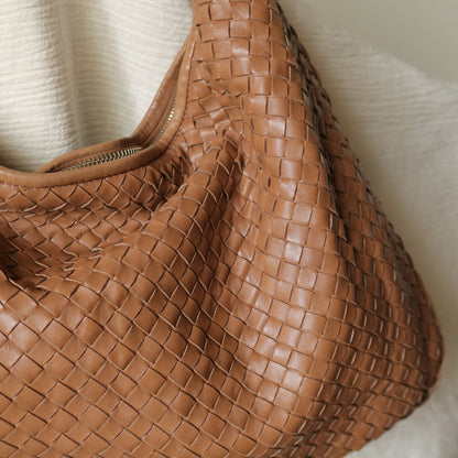 Bottega Veneta Vintage Caramel Brown Intrecciato Weave Veneta Hobo Bag Large