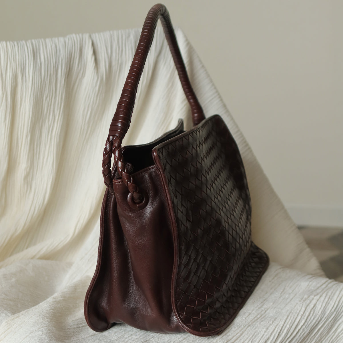Bottega Veneta Vintage Brown Braided Knot Handle Intrecciato Shoulder Bag