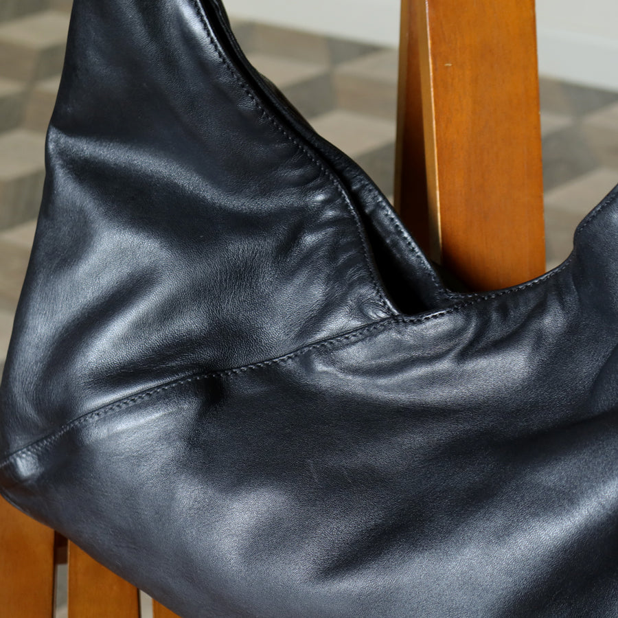 Bottega Veneta Vintage Black Leather Braided Strap Hobo Shoulder Bag