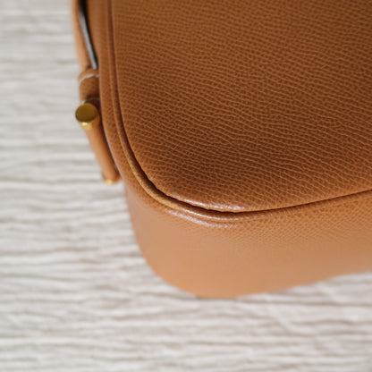 Hermès Vintage '90s Brown Courchevel Leather Tsako Shoulder Bag