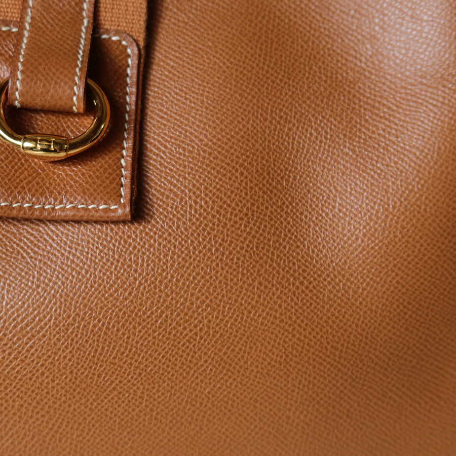 Hermès Vintage '90s Brown Courchevel Leather Tsako Shoulder Bag