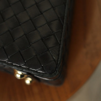 Rare Bottega Veneta Vintage Vanity Case Style Intrecciato Kiss Lock Trapeze 2way Bag