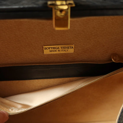 Rare Bottega Veneta Vintage Vanity Case Style Intrecciato Kiss Lock Trapeze 2way Bag
