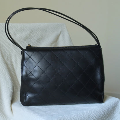 Rare Chanel Vintage Classic Black Calfskin Diamond Stitched CC Charm Shoulder Bag