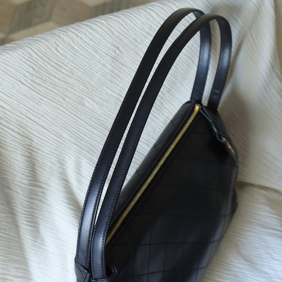 Rare Chanel Vintage Classic Black Calfskin Diamond Stitched CC Charm Shoulder Bag