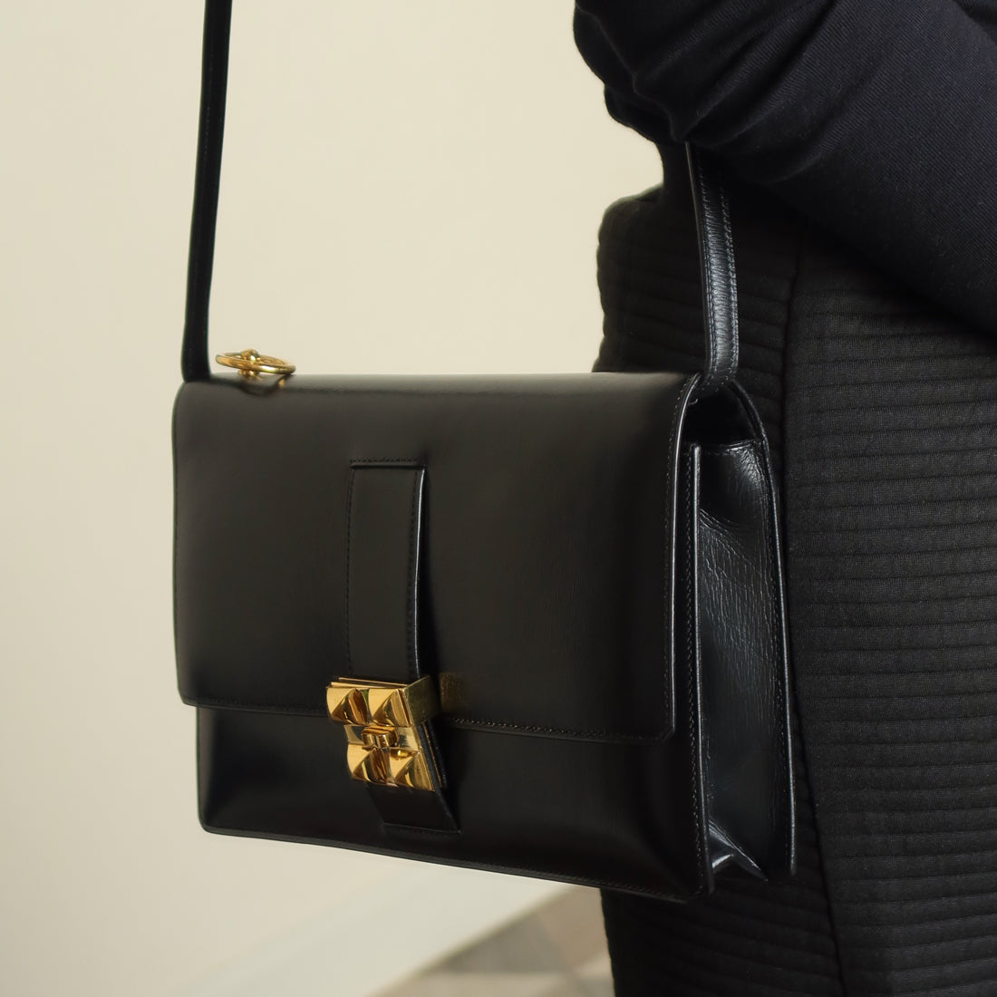 Vintage Hermès 1982 Black Médor Clutch Shoulder 2way Flap Bag
