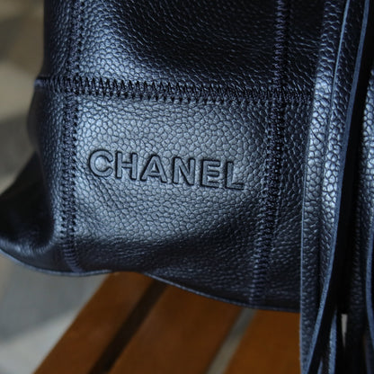 Chanel Vintage Black Chocolate Bar Stitching Calf leather CC Tassel Hobo Tote Bag