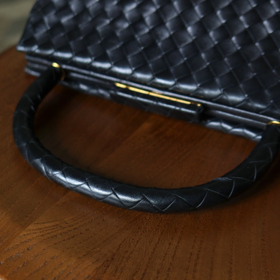 Bottega Veneta Vintage Black Leatherr Intrecciato Kiss Lock Top Handle Bag