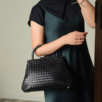Bottega Veneta Vintage Black Leatherr Intrecciato Kiss Lock Top Handle Bag