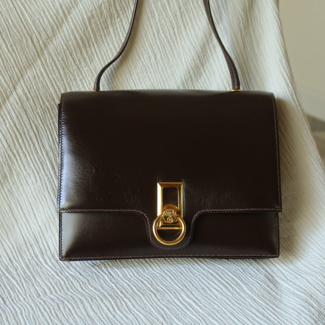 Vintage Hermès 1978 Dark Brown Emblem Ring Box Calf Shoulder Flap Bag