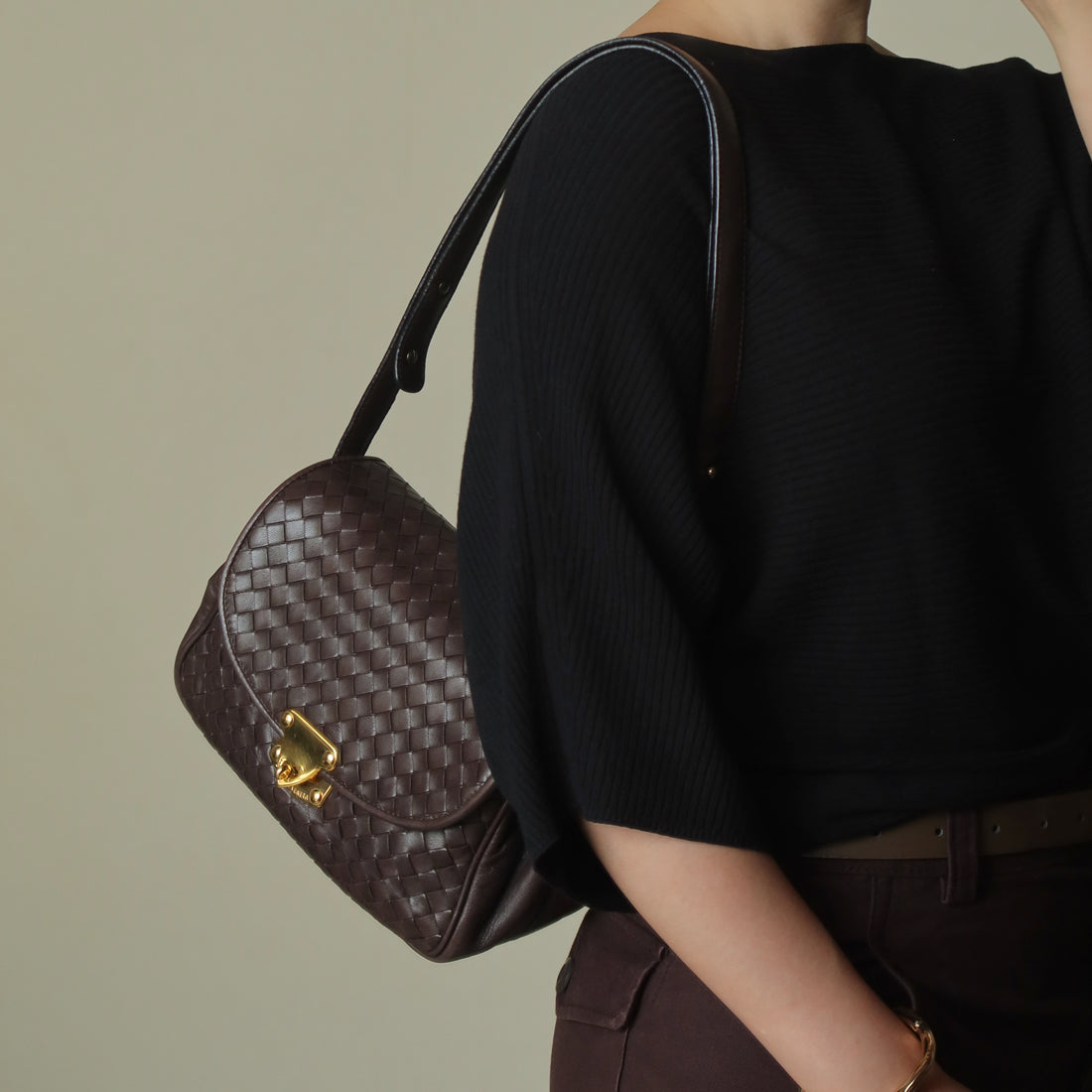Bottega Veneta Vintage Dark Brown Intrecciato Turn lock 2way Crossbody Shoulder Bag