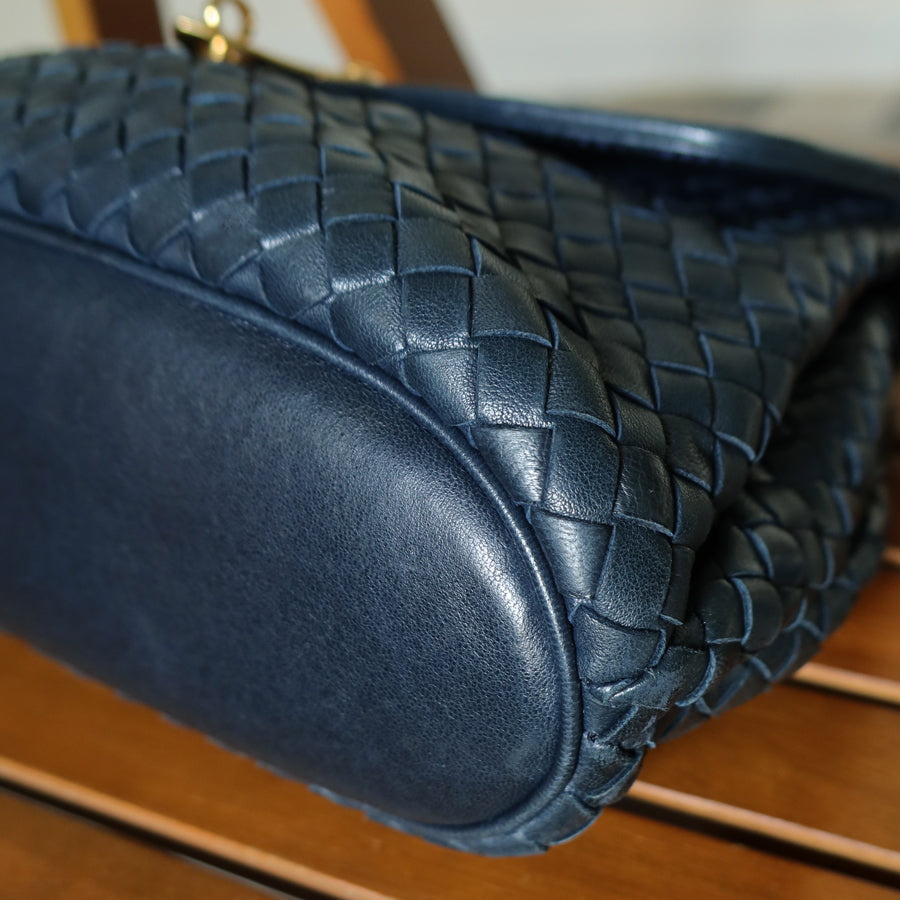 Bottega Veneta Vintage Blue Intrecciato Weave Turn Lock Top Handle Bag