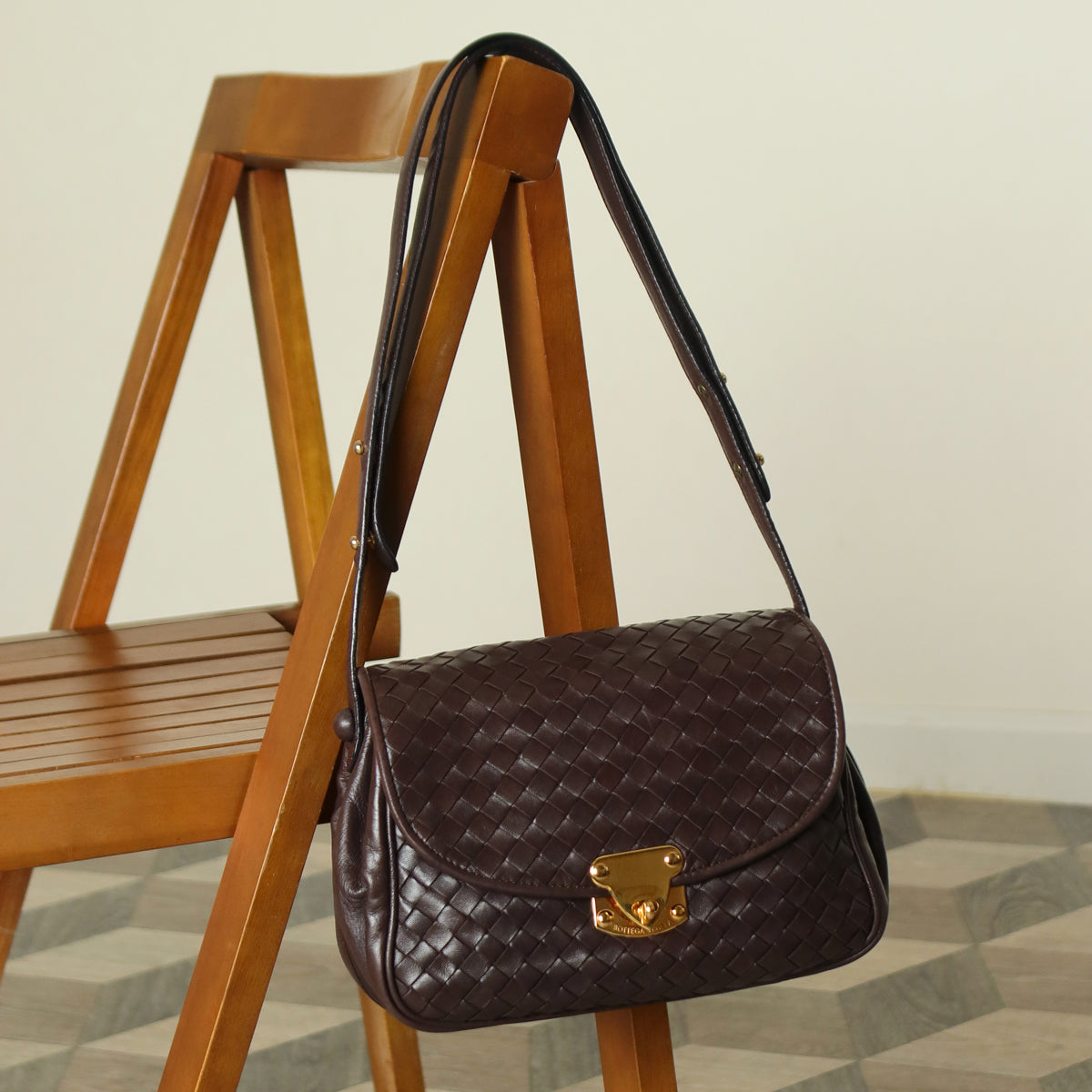 Bottega Veneta Vintage Dark Brown Intrecciato Turn lock 2way Crossbody Shoulder Bag
