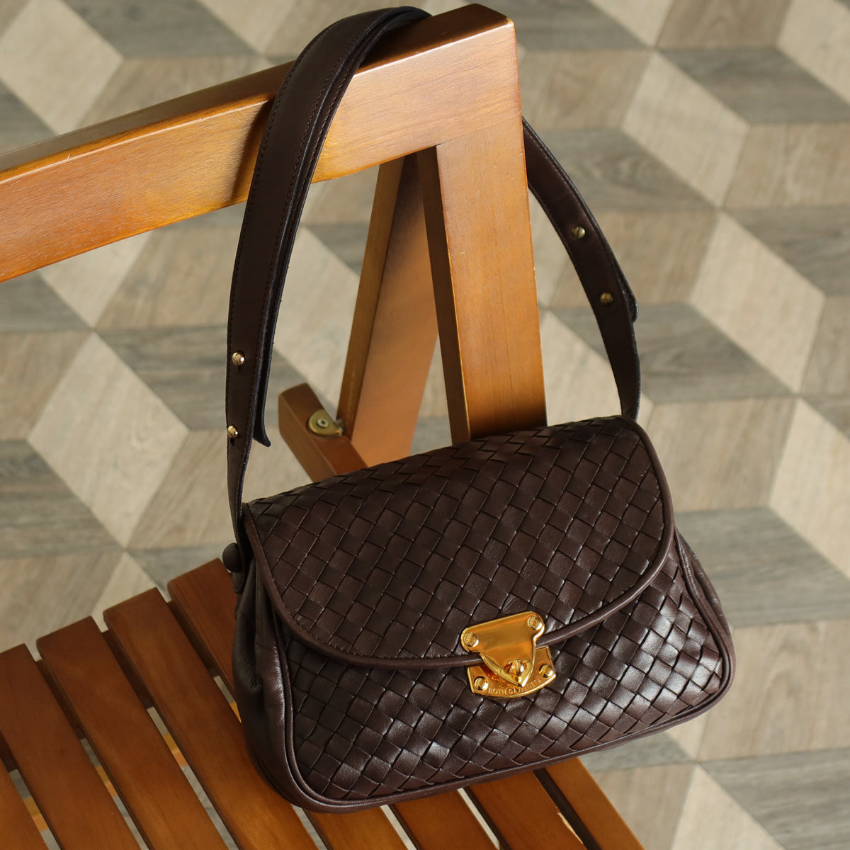 Bottega Veneta Vintage Dark Brown Intrecciato Turn lock 2way Crossbody Shoulder Bag