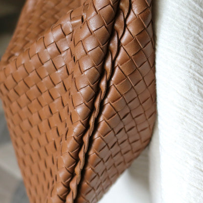 Bottega Veneta Vintage Caramel Brown Intrecciato Weave Veneta Hobo Shoulder Bag