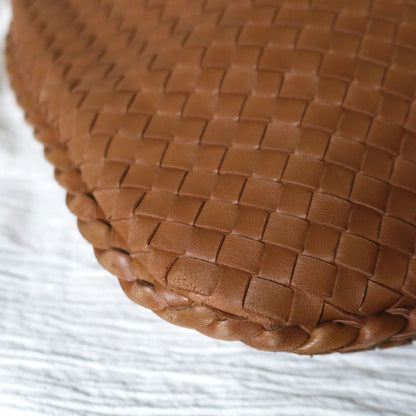 Bottega Veneta Vintage Caramel Brown Intrecciato Weave Veneta Hobo Shoulder Bag