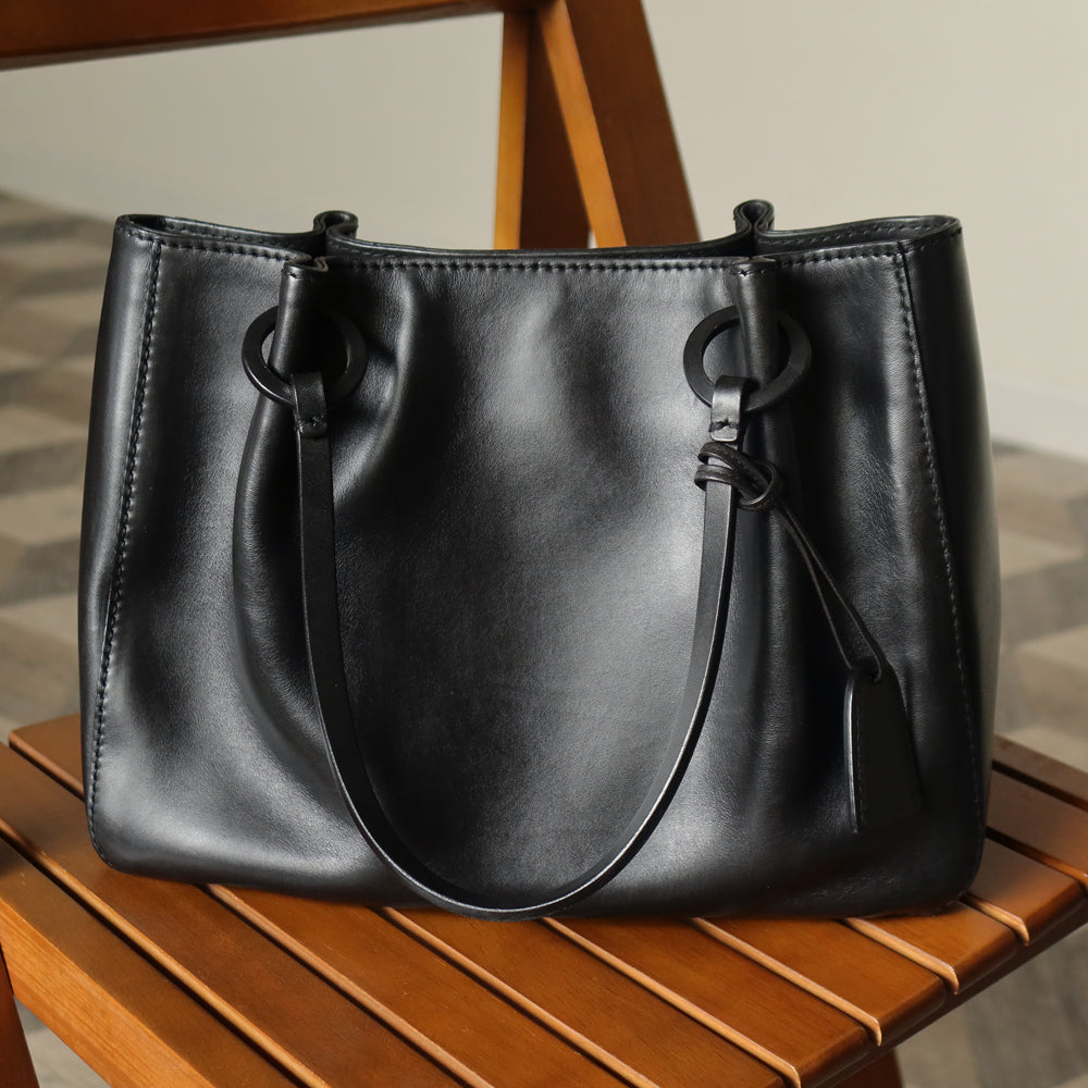 Gucci Vintage Black Leather Daily Tote Shoulder Bag with Gucci Charm