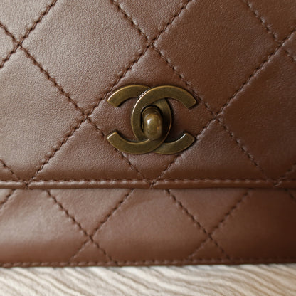 Rare Chanel Vintage Brown Matelasse CC Turn lock Top Handle Bag