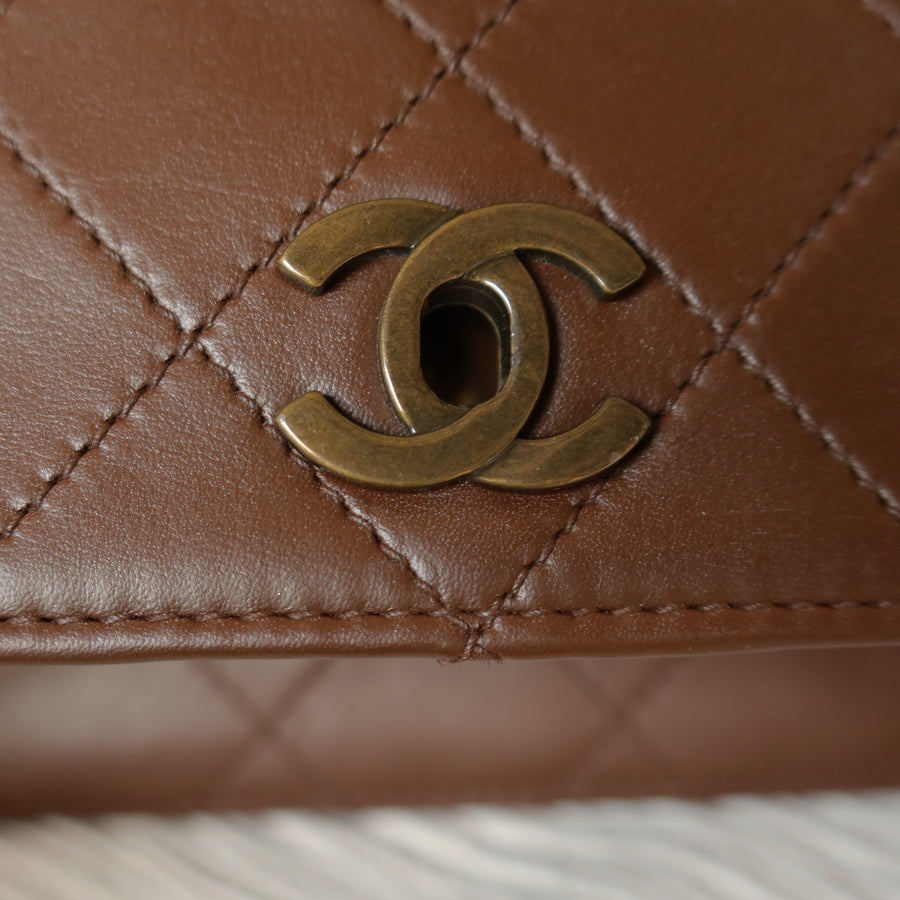 Rare Chanel Vintage Brown Matelasse CC Turn lock Top Handle Bag