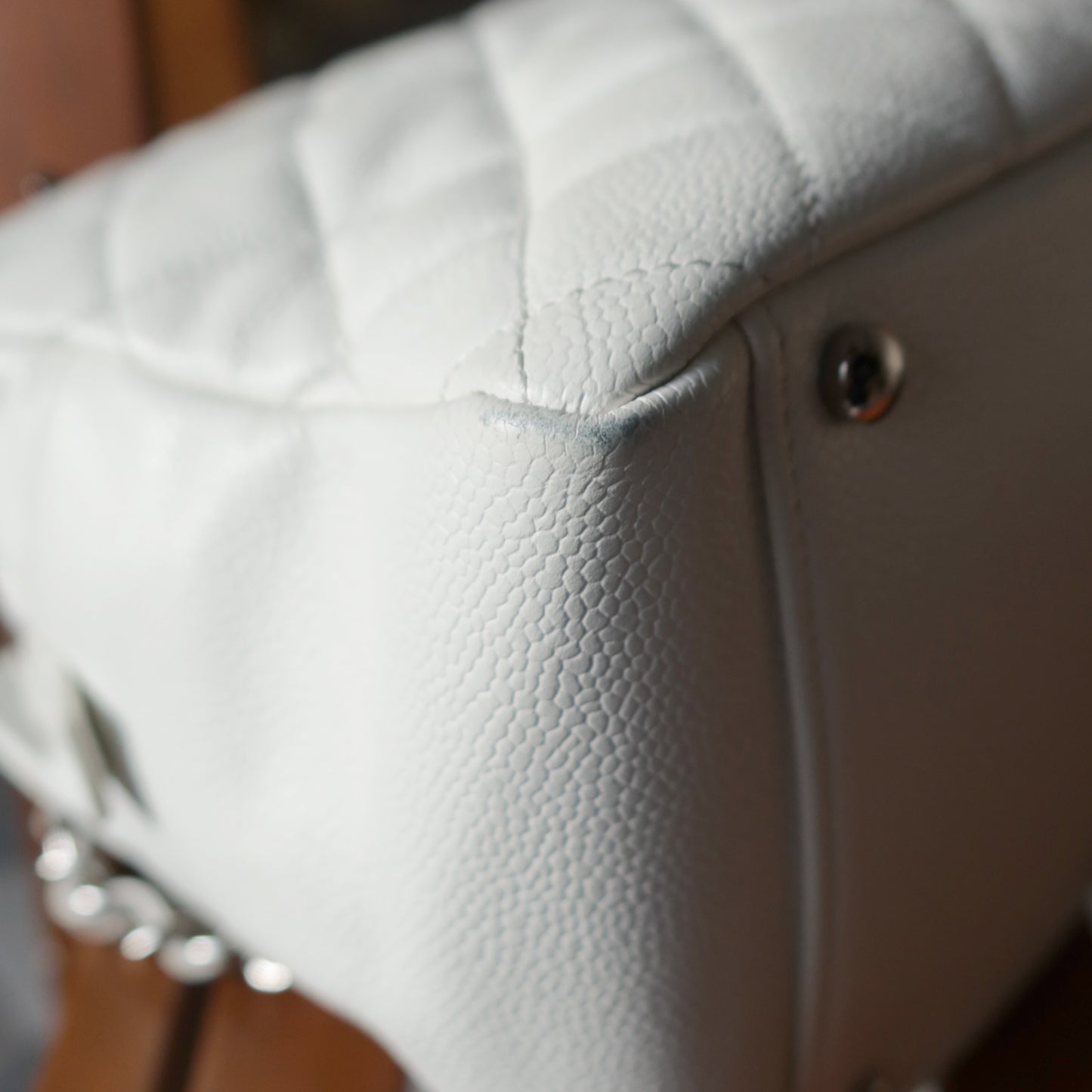 Chanel Vintage White Caviar Leather Matelasse CC mark Shoulder Bag