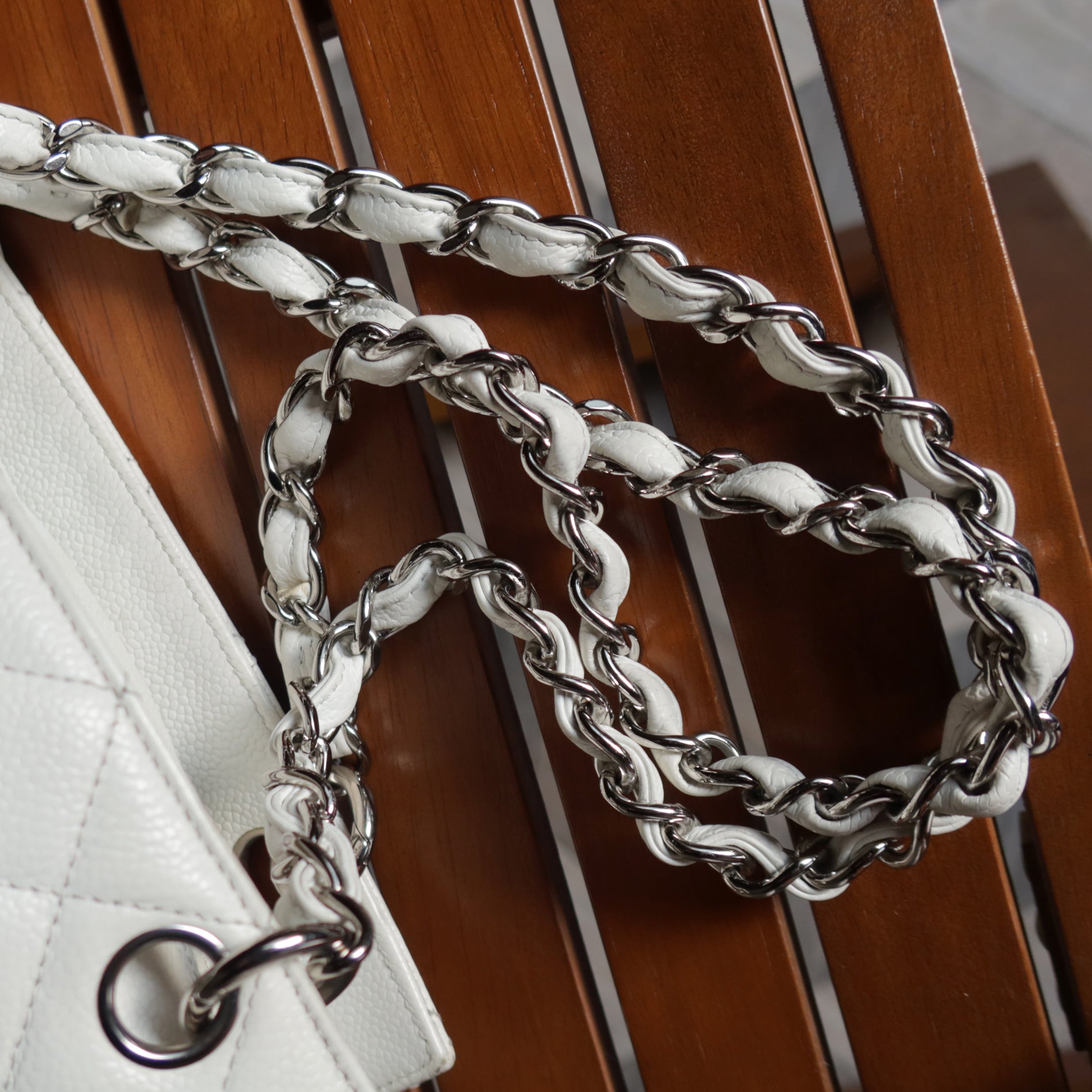 Chanel Vintage White Caviar Leather Matelasse CC mark Shoulder Bag