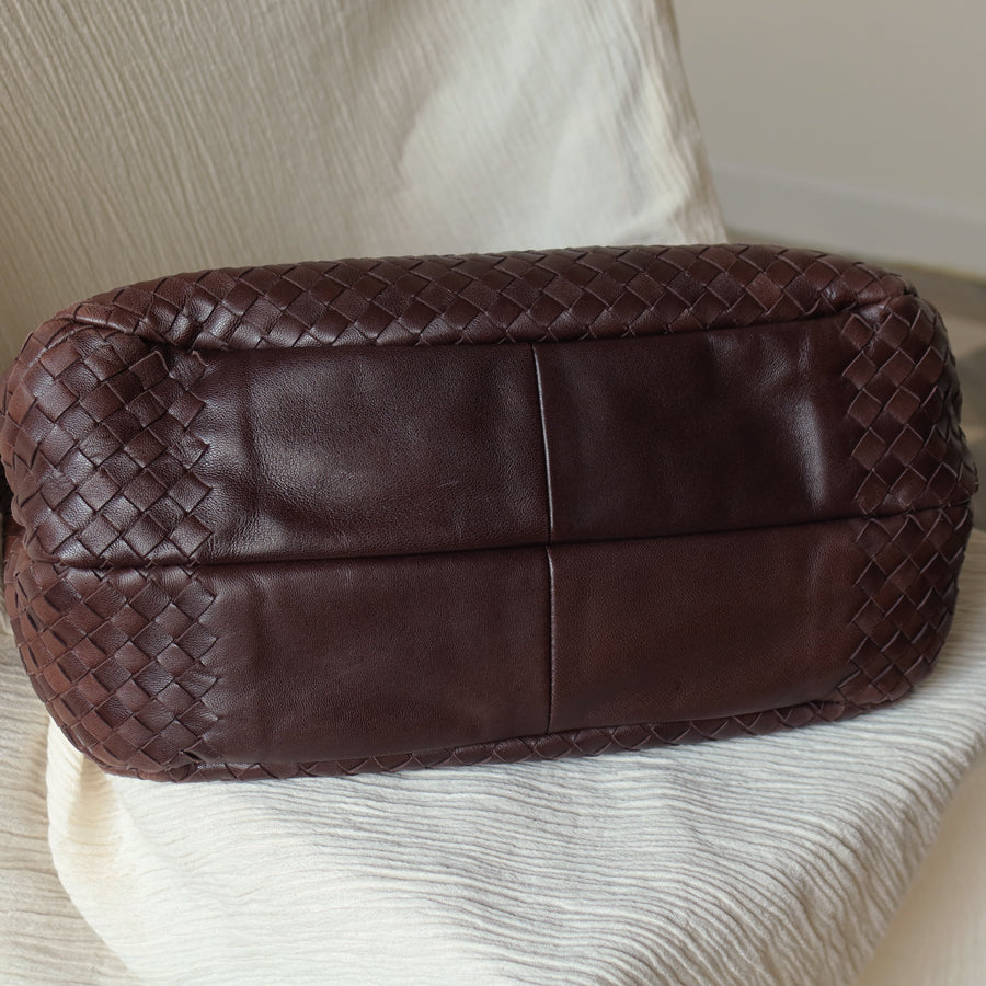 Bottega Veneta Vintage Dark Brown Medium Intrecciato Hobo Shoulder Bag [3]